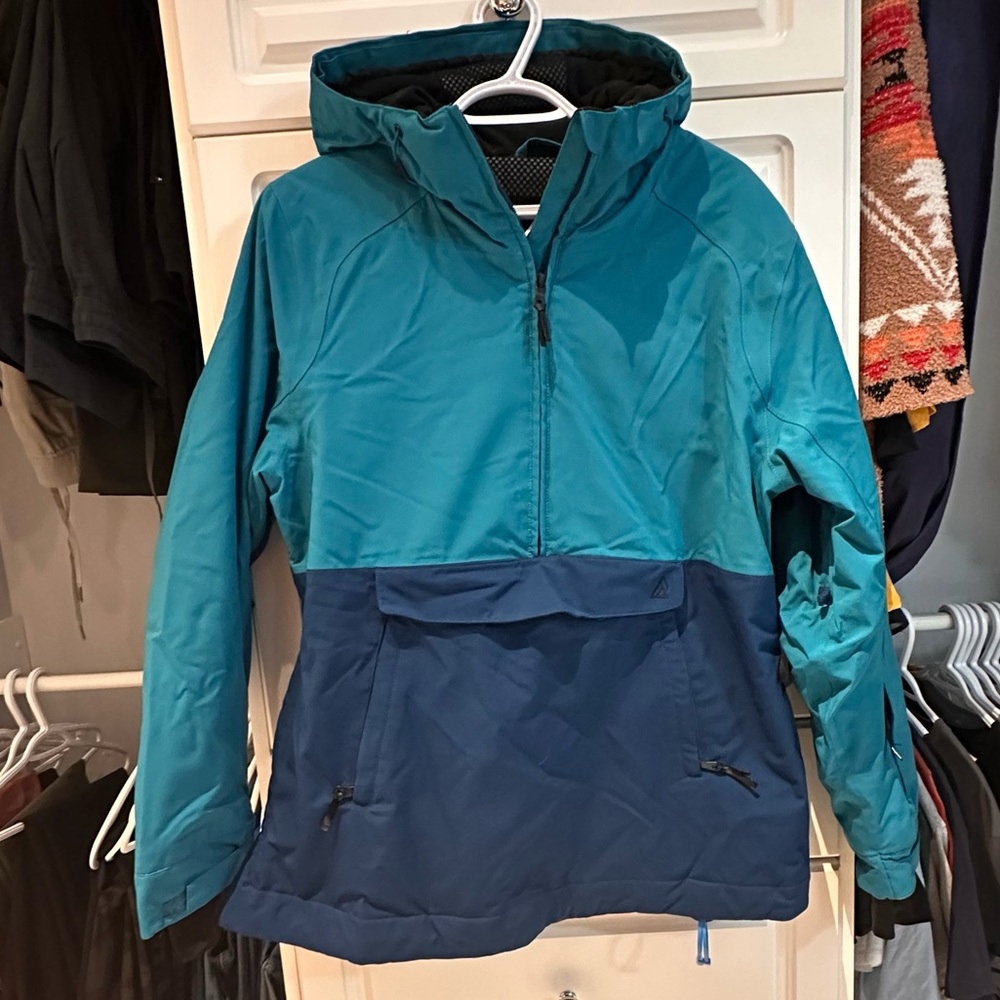 Ripzone pullover jacket